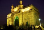 gateway of india night view